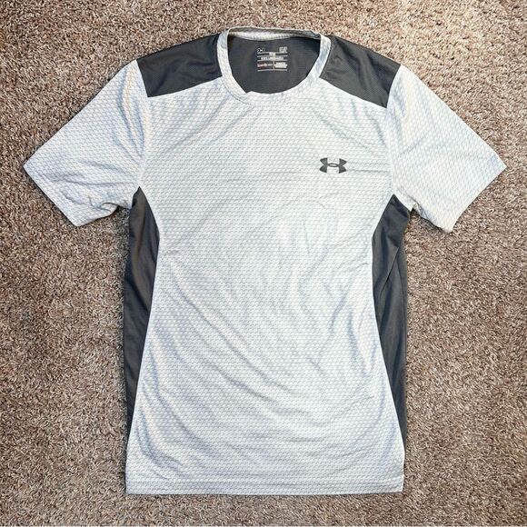 Under Armour T Shirt - Picture 1 of 10
